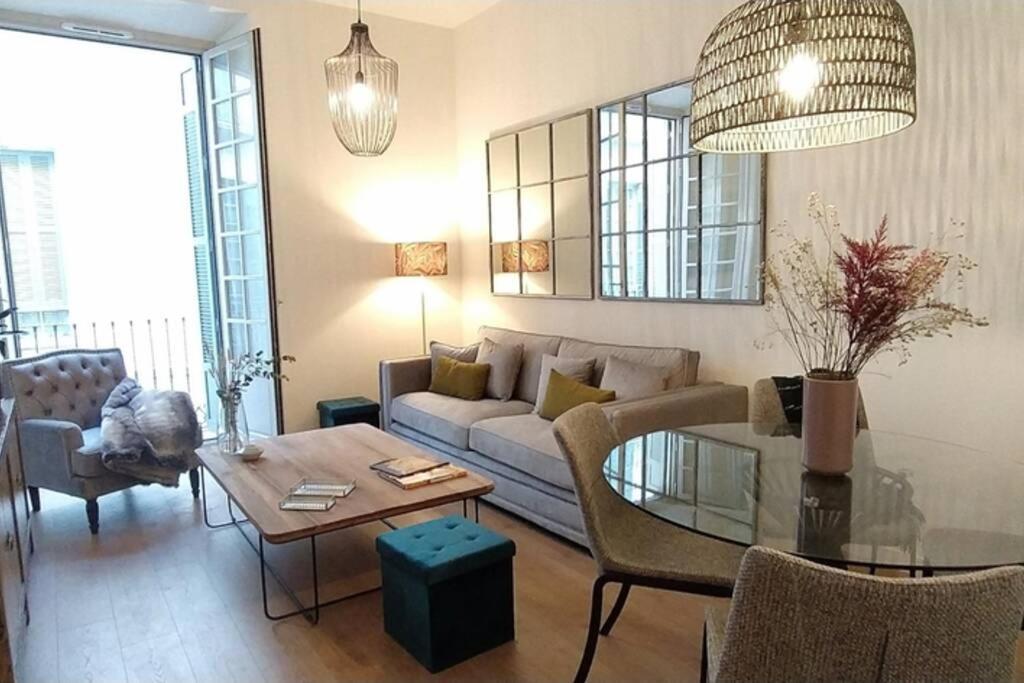Appartement Key-Wise Luxury Plaza Teatro Free Parking 2R à Málaga Extérieur photo