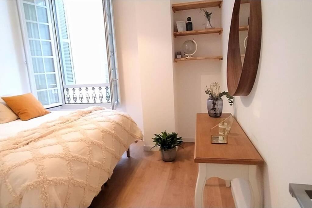 Appartement Key-Wise Luxury Plaza Teatro Free Parking 2R à Málaga Extérieur photo